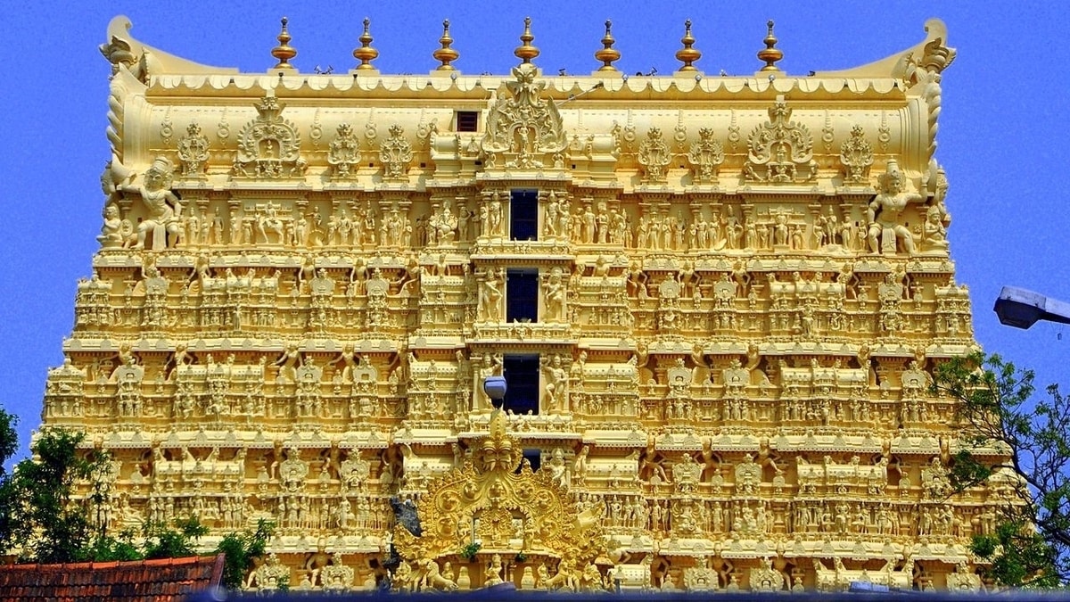 SC upholds rights of Travancore royal family in administration of Padmanabhaswamy temple "EMPOWER IAS"