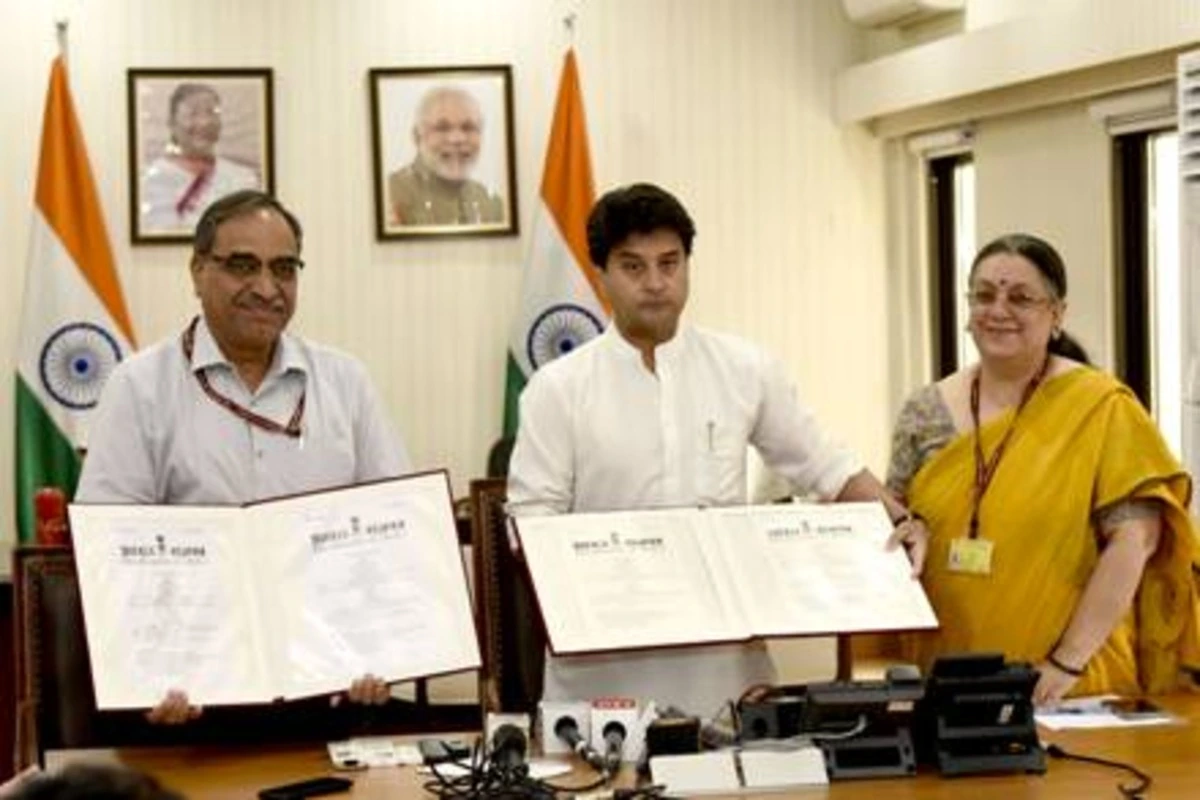 img-India Post Launches 'Gyan Post' to Promote Educational Access Nationwide