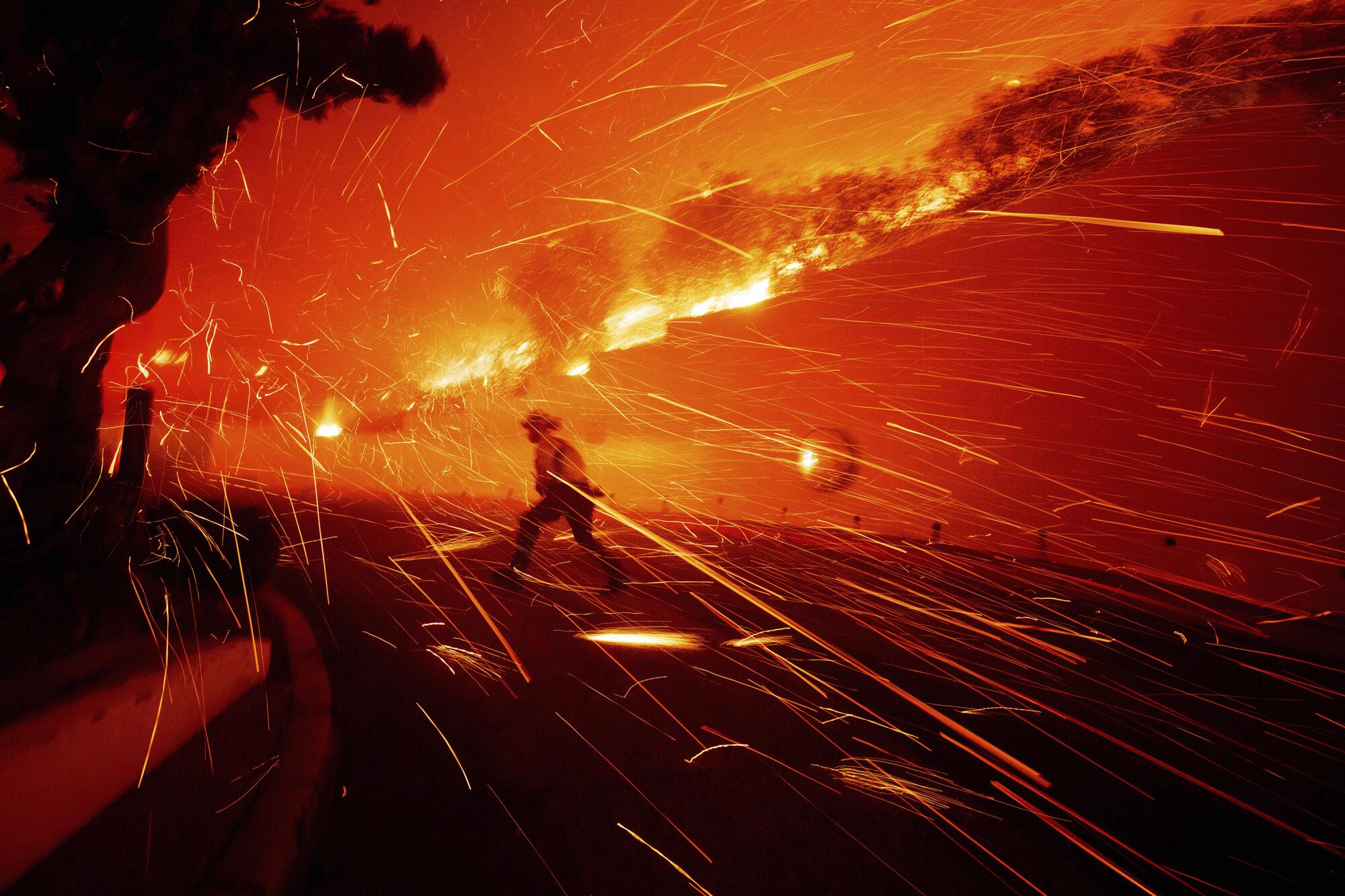img-How ‘Santa Ana’ Winds and Climate Change Are Fueling Wildfires in Malibu