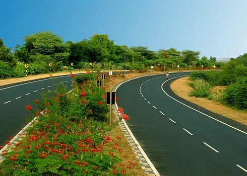 img-Rajmarg Saathi: Revolutionizing Highway Safety by NHAI