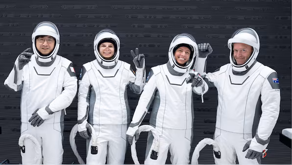 img-SpaceX’s Fram2 Polar-Orbiting Mission
