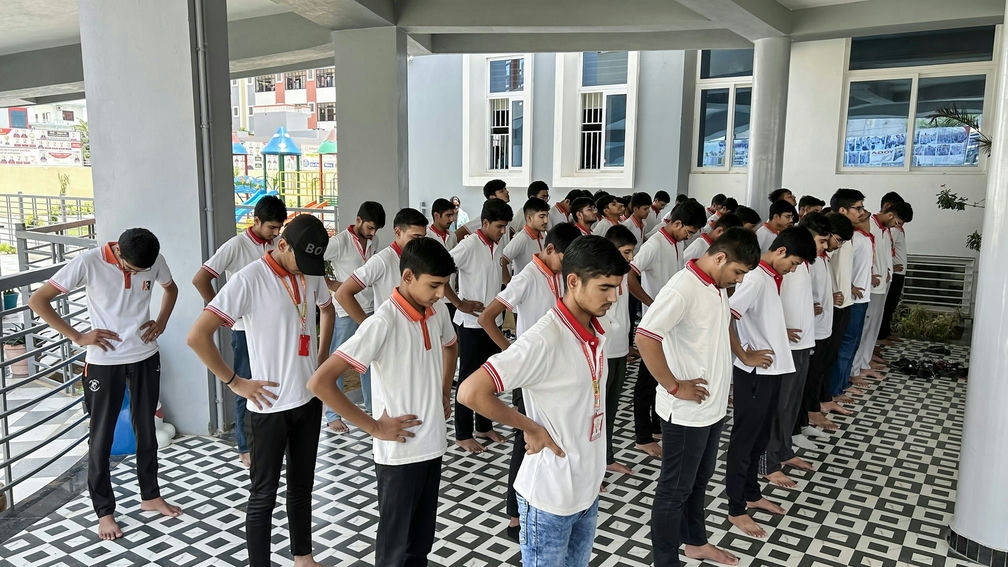 img-Yoga Meditation Session  (8)